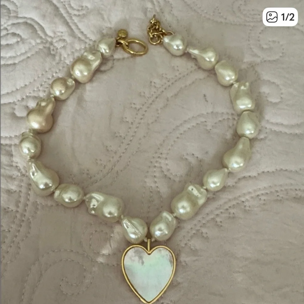 Pearl Heart Pendant Necklace - Picture 1 of 1